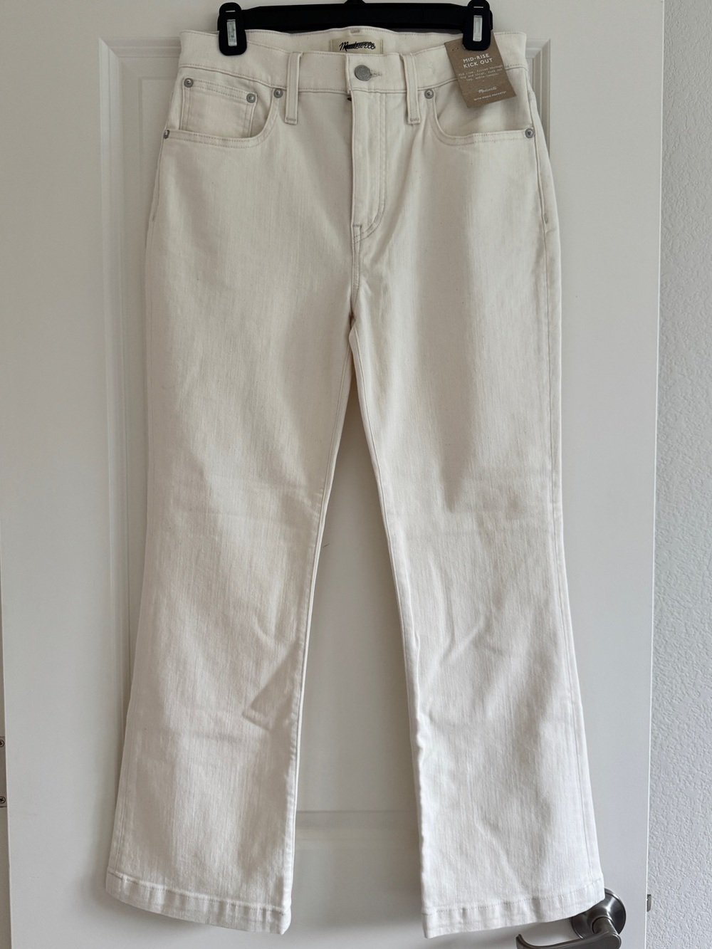 Madewell Mid-Rise Kick Out Jeans in Vintage Canvas
